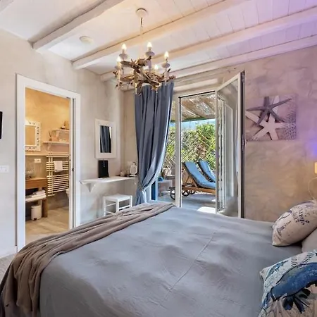 Bed & Breakfast La Rocca Maison De Charme 3*