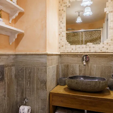 La Rocca Maison De Charme