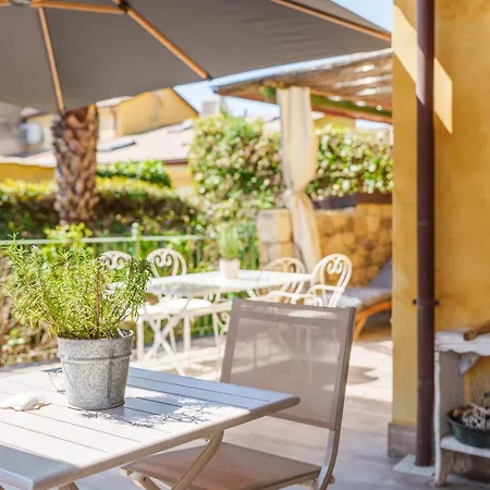 La Rocca Maison De Charme Nocleg ze śniadaniem 4*