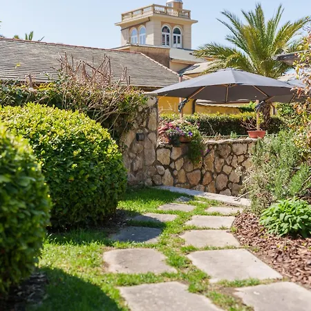 Bed & Breakfast La Rocca Maison De Charme 3*
