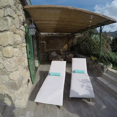 La Rocca Maison De Charme Bed & Breakfast