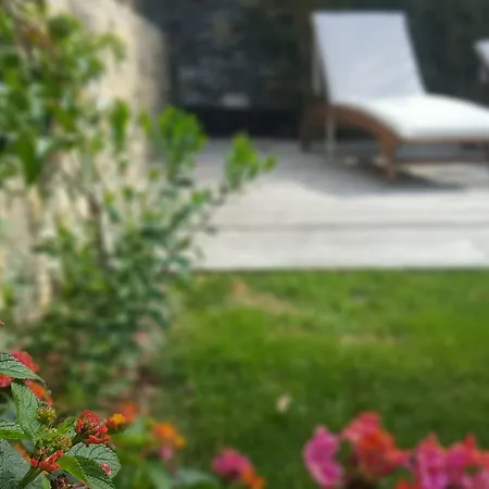 La Rocca Maison De Charme 3*