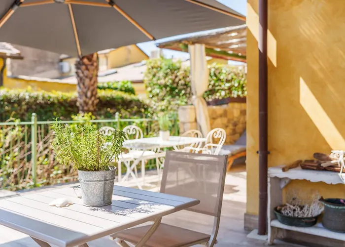 La Rocca Maison De Charme Bed and breakfast 4*