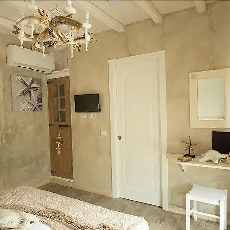 La Rocca Maison De Charme Oda ve Kahvaltı Moneglia