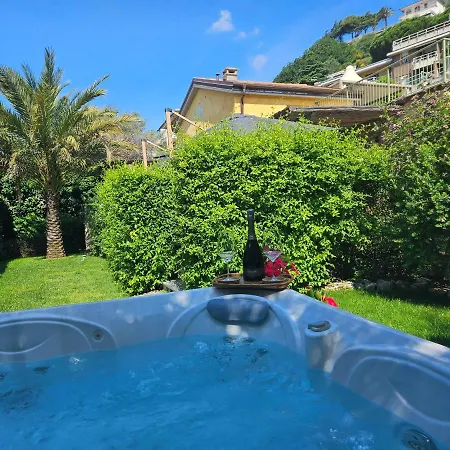 לינה וארוחת בוקר La Rocca Maison De Charme 4*