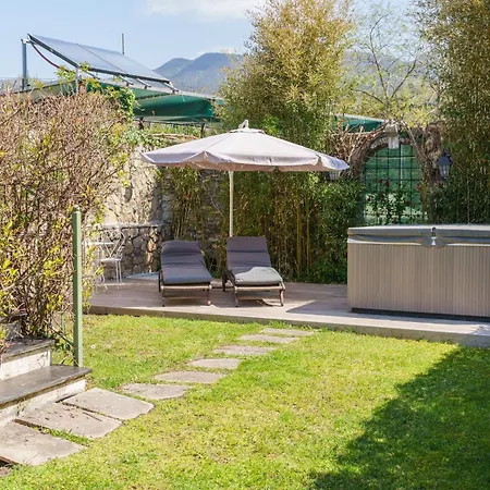 לינה וארוחת בוקר La Rocca Maison De Charme 4*