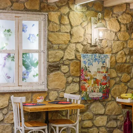 La Rocca Maison De Charme 4*